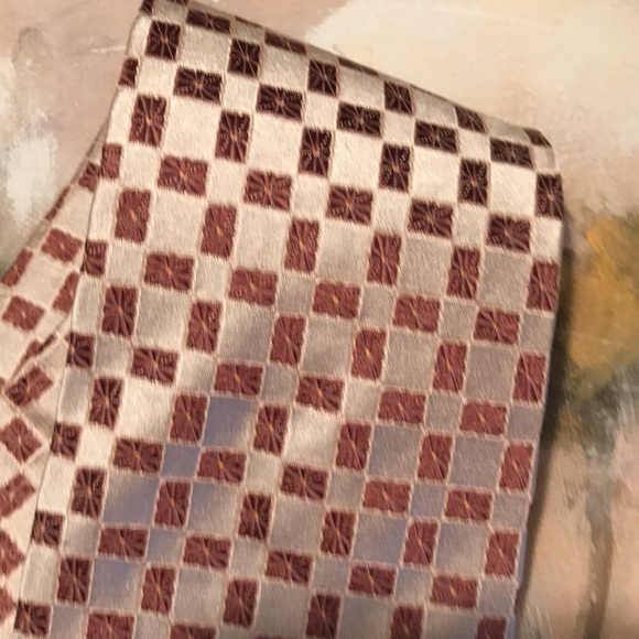 Hugo Boss Silk Tie - Picture 10 of 11